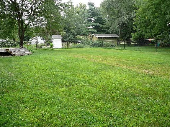 Wonderful Fenced In Back Yard