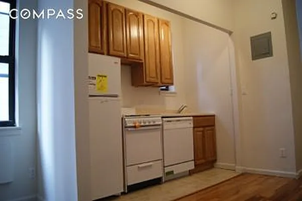 Rented by Compass | media 31