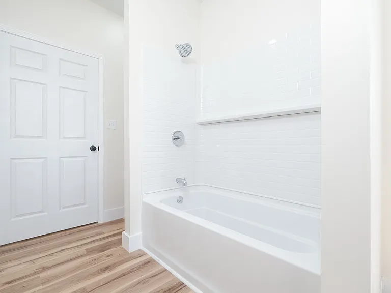 2915 Sidonia Rd — Photo 13