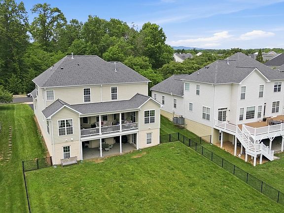 2nd image of 6657 Oakton Ave