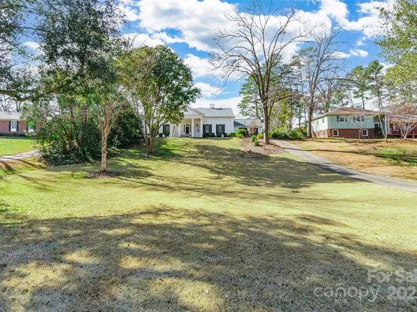 1139 Hermitage Rd, Rock Hill, SC 29732