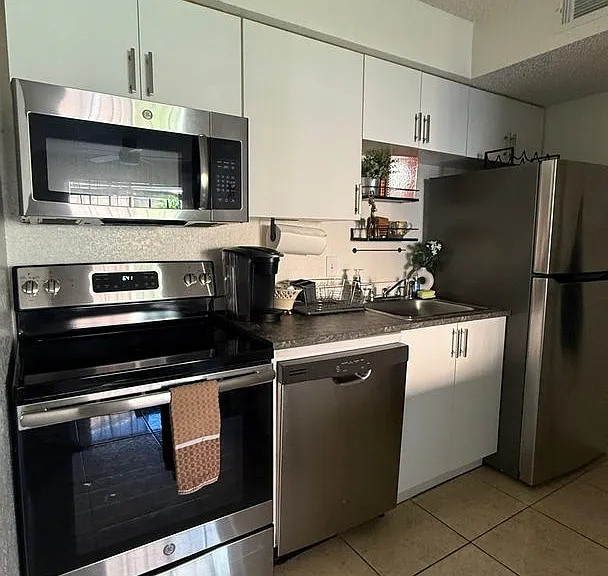 2213 Grand Cayman Ct #1116 — Photo 11