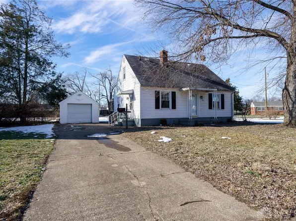 806 Richardson Dr, Middletown, OH 45042