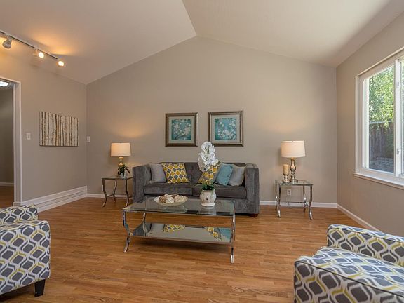 4th image of 769 Sequoia Dr