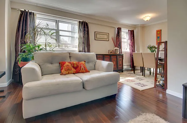 Sold by Compass | media 3