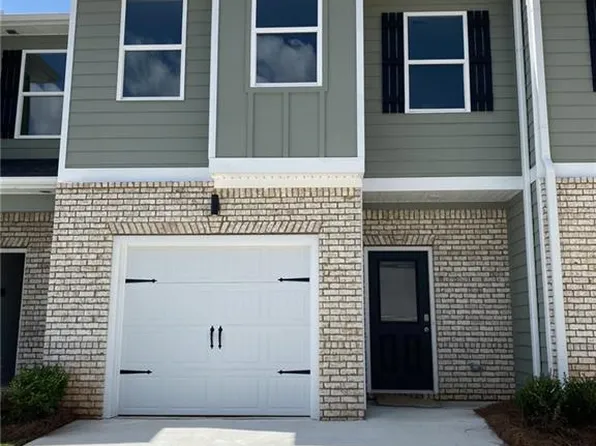 8339 Columbia Ct, Palmetto, GA 30268