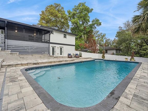 2nd image of 1450 HILLTOP DRIVE