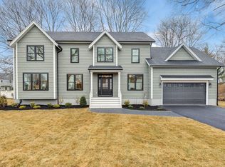 19 Cherokee Rd, Arlington, MA 02474