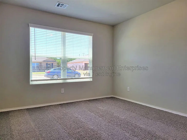 21215 Winding Brk — Photo 7