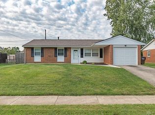 1944 Vermont Dr, Xenia, OH 45385