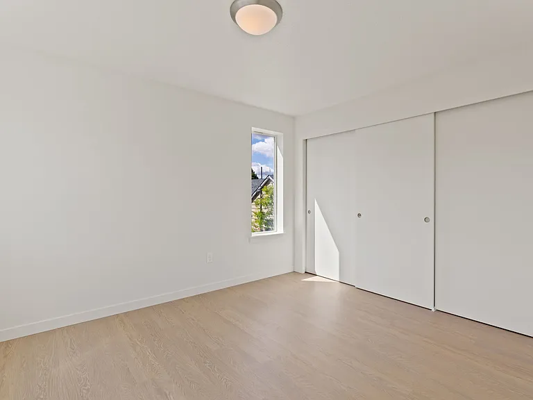 6355 SE 92nd Ave #207 — Photo 14