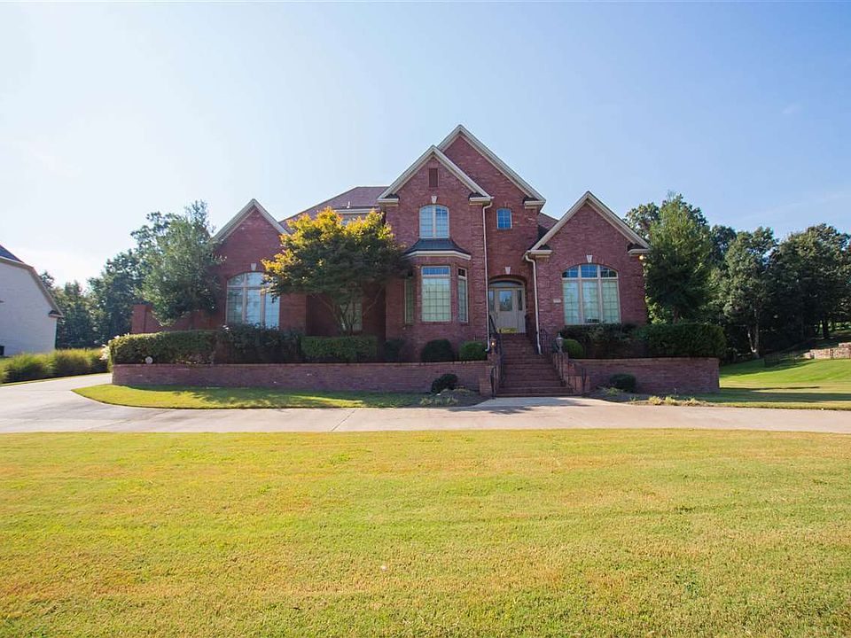 ⭐︎ Hernández⭐︎ 3613 Henritze Ave, Cleveland, OH 44109 | MLS #5127038 | Zillow