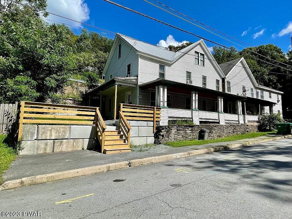 1st image of 203 & 205 Riverside Dr