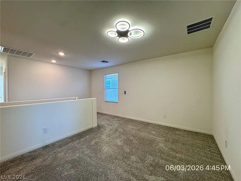 9552 Bursill St — Photo 16