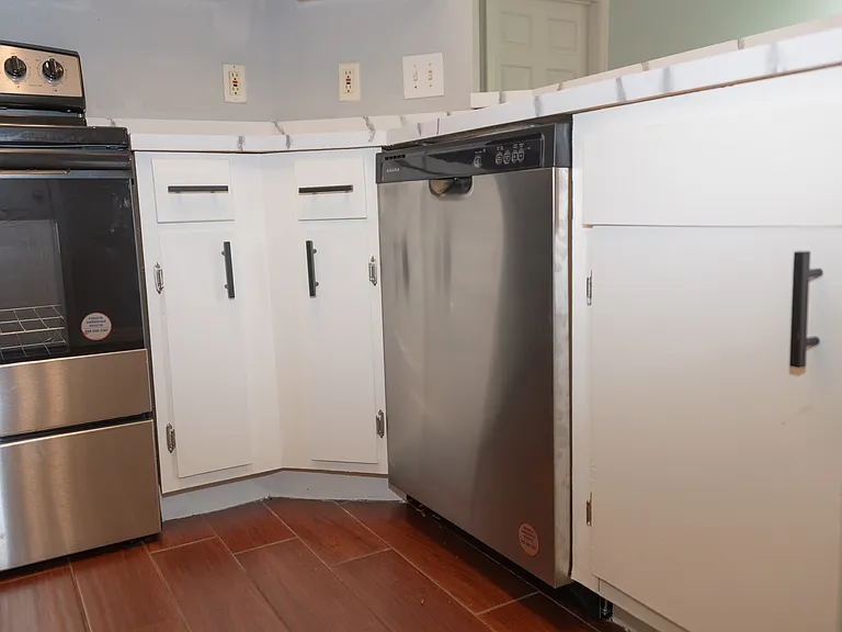 2025 Erving Cir #4207 — Photo 26