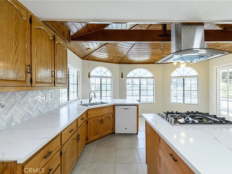 21786 Santaquin Dr — Photo 23