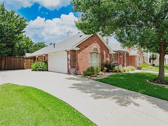 2nd image of 2314 Ranch Rd