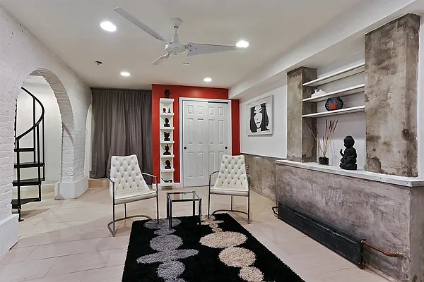 Sold by Corcoran | media 19