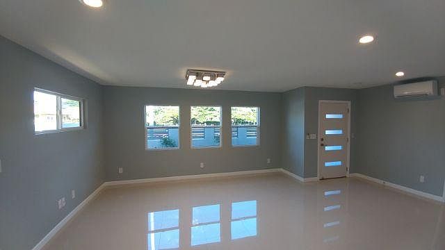2nd image of 3602 Leahi Ave #B