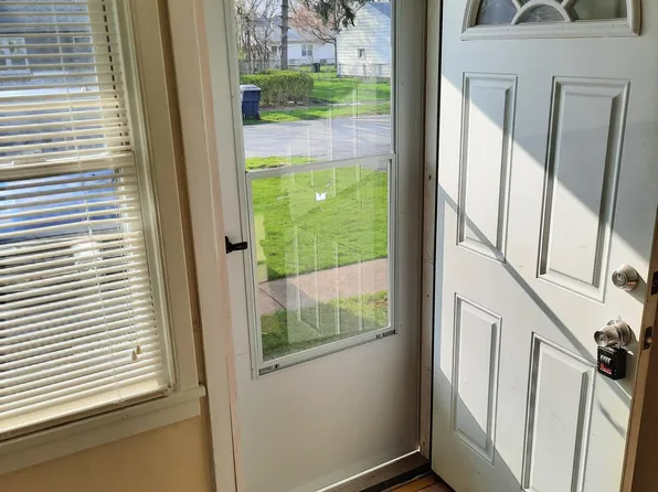 198 Millhurst Rd #198, Buffalo, NY 14218