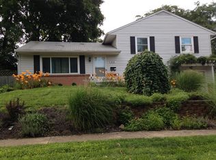 978 Afton Rd, Columbus, OH 43221