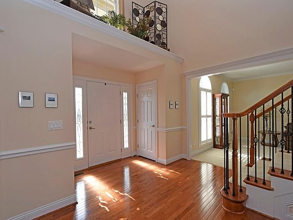 2nd image of 3850 Clear Creek Ct