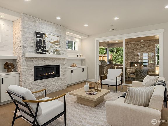 4th image of 15002 75th Avenue NE