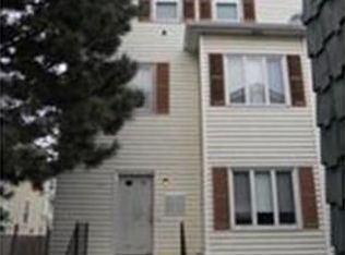 192 Snell St #3, Fall River, MA 02721