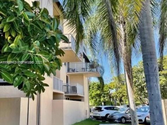 2nd image of 10801 SW 109th Ct APT D412