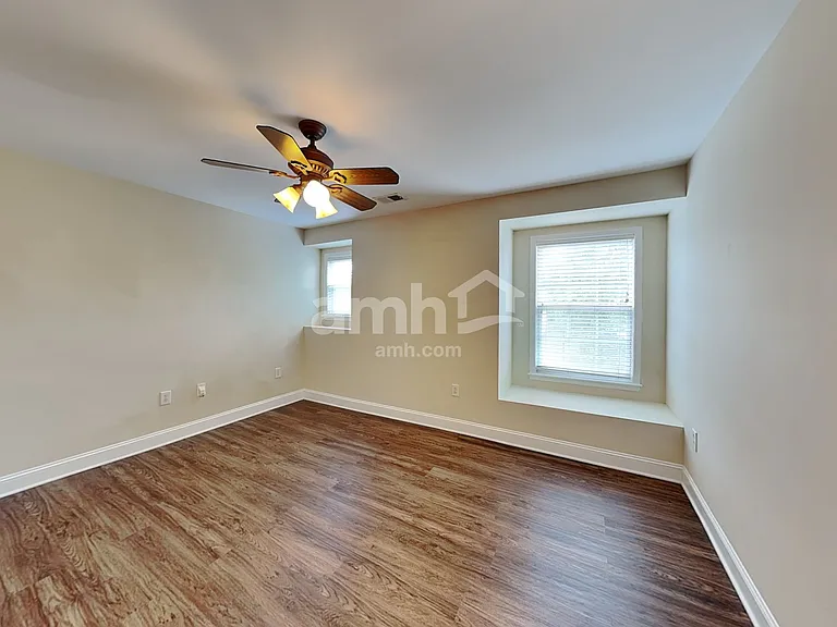 419 Annaberg Ln — Photo 20