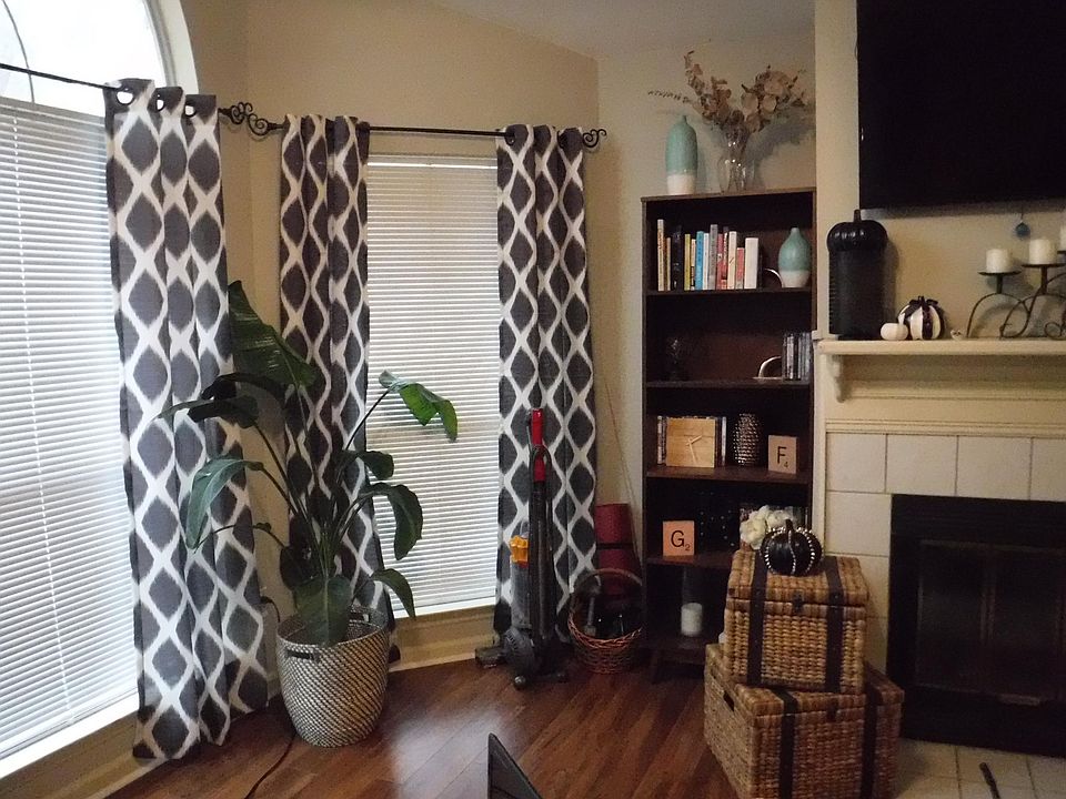 2nd image of 159 Waters Edge Ln