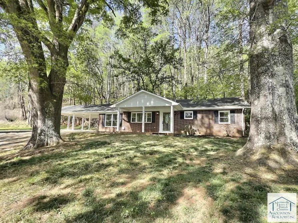 420 Koehler Rd, Martinsville, VA 24112