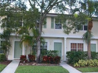 9989 NW 57th Mnr, Pompano Beach, FL 33076