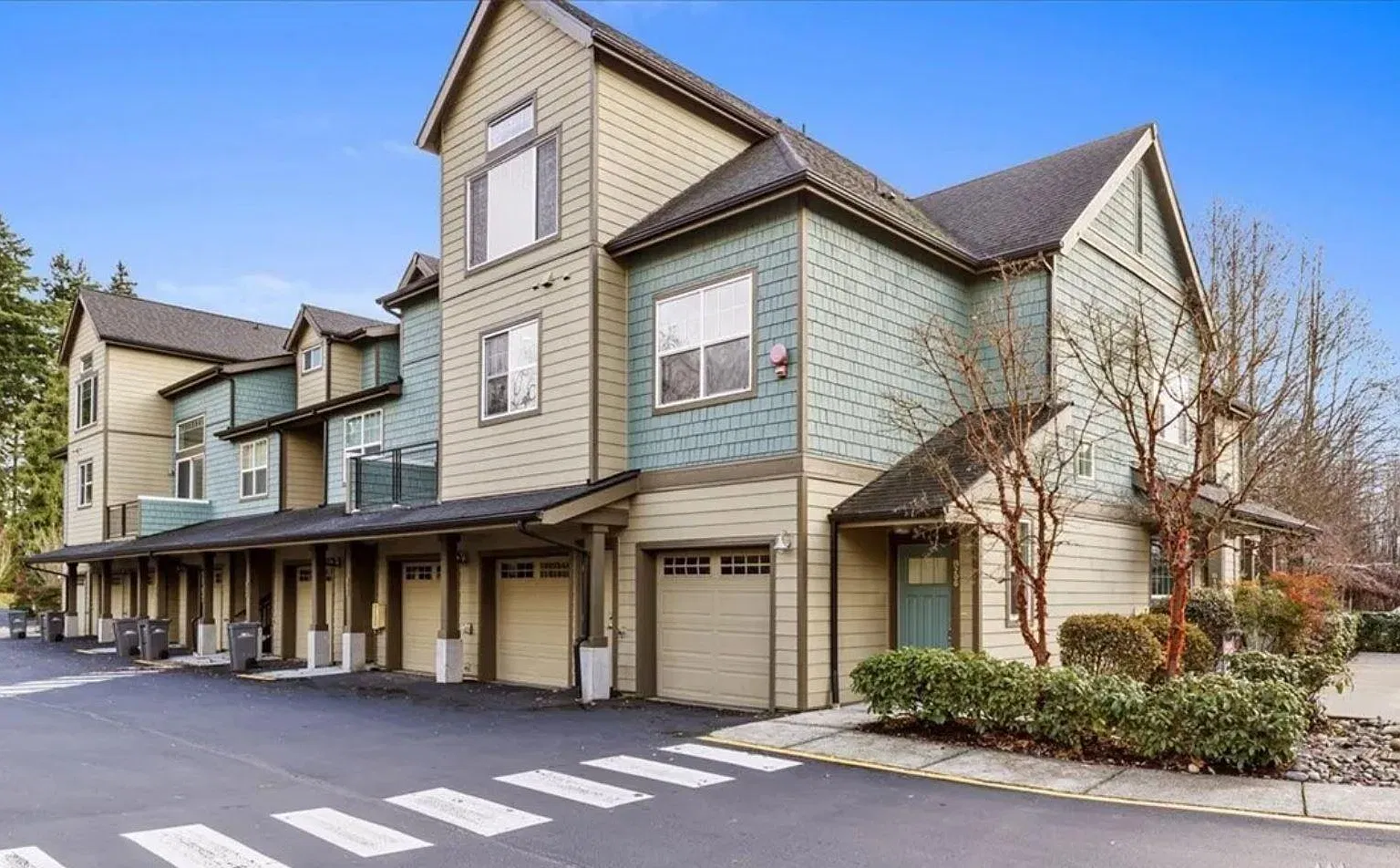 2 bed, 1310 sqft, $2,795 — Photo 1