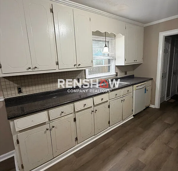 1222 N 28th Ave — Photo 6