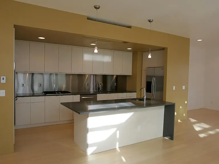 2030 S Williams St — Photo 3
