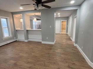29 Whipple St #2, Lowell, MA 01852