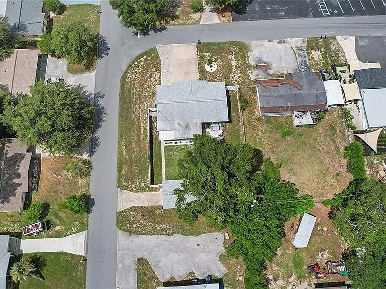 2 William Tell Ln — Photo 19