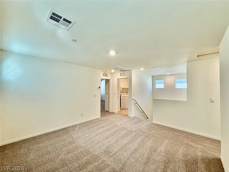 1085 Gentle Swan St — Photo 9