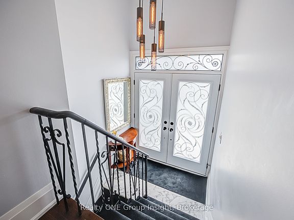2nd image of 150 Avondale Blvd