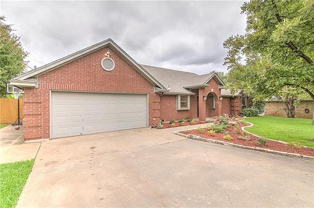 1st image of 4905 Grande Ct
