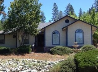 17879 Lake Forest Dr, Penn Valley, CA 95946