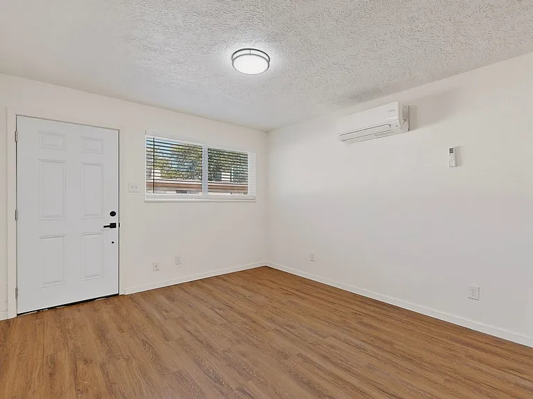 3410 Eastern Ave SE #1 — Photo 7