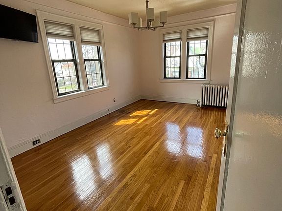3rd image of 189-02 35th Ave #2B