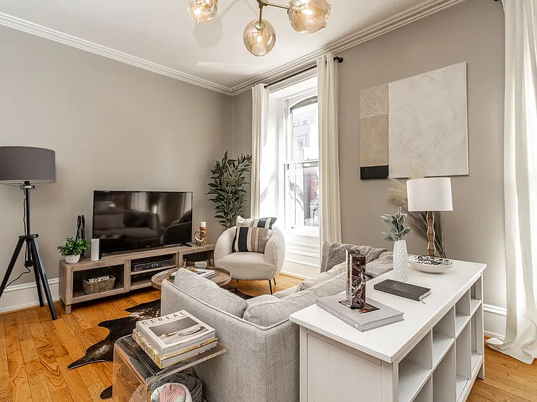 Short Term Rentals — Photo 20