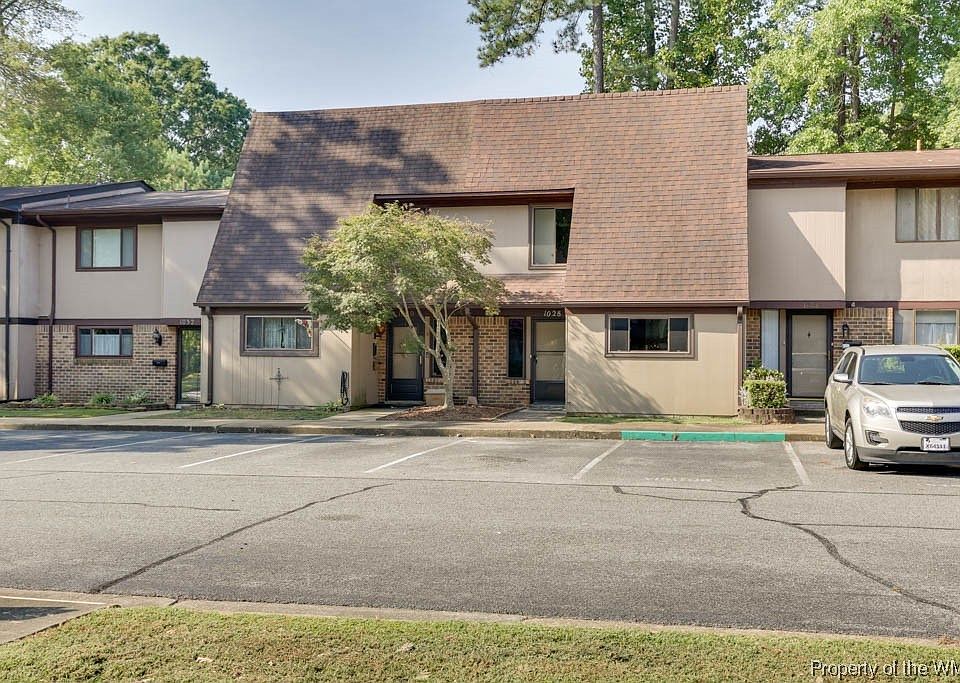 1st image of 1028 Willow Green Dr