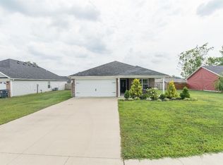 205 Will Andrew Ct, Richmond, KY 40475