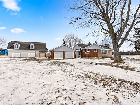 2nd image of 1956 Stevensville Rd