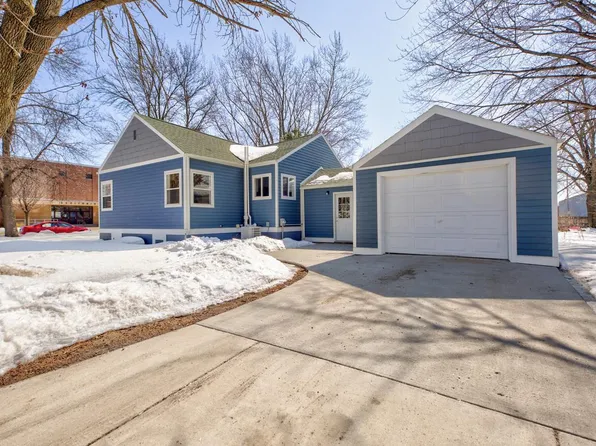 429 12th St N, Mountain Lake, MN 56159