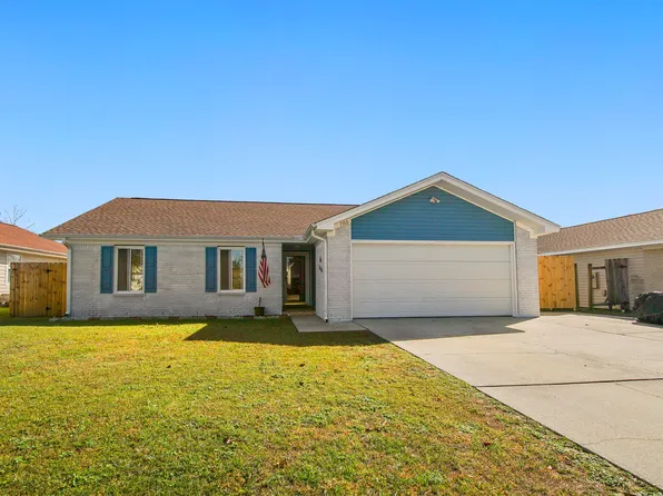 7766 Betty Louise Dr, Panama City, FL 32404